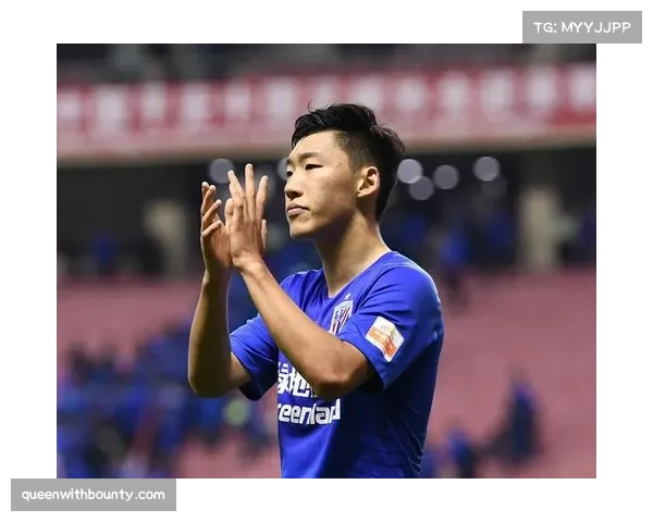 朱辰杰肌肉不适提前下场 申花后防核心伤情引发连锁反应